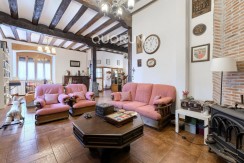 Precioso Caserón de Piedra De 4 Dormitorios y 3 Baños En Zona Privilegiada de Arrankudiaga