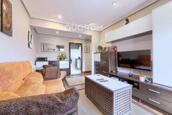 Precioso Piso Para Entrar a Vivir De 3 Dormitorios Con Amplio Balcón En Zona Centro-Ariz
