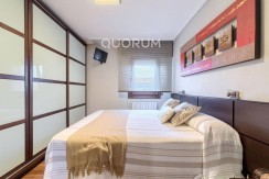 Precioso Piso Para Entrar a Vivir De 3 Dormitorios Con Amplio Balcón En Zona Centro-Ariz