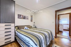 Precioso Piso Para Entrar a Vivir De 3 Dormitorios Con Amplio Balcón En Zona Centro-Ariz