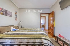 Precioso Piso Para Entrar a Vivir De 3 Dormitorios Con Amplio Balcón En Zona Centro-Ariz