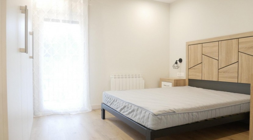 Precioso Piso Reformado De 2 Dormitorios Con Balcón y Edificio Rehabilitado En Zona Lanbarketa