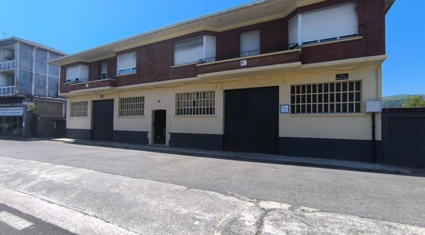SE ALQUILA ESTUPENDO LOCAL EN ETXEBARRI