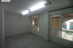 Se Alquila Oficina En El Centro De Barakaldo.