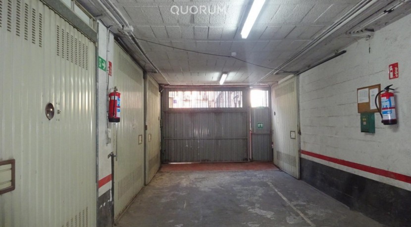 Se Vende Garaje Cerrado En Bolueta