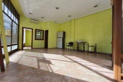Se Vende local comercial en Barakaldo Zona Retuerto.