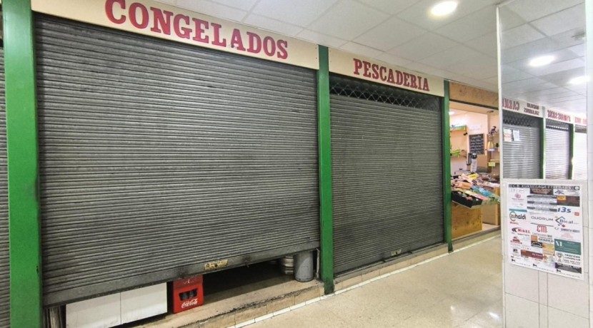SE VENDE LOCAL CON ACTIVIDAD EN ETXEBARRI