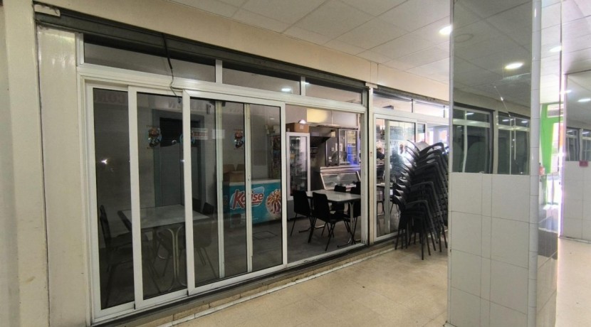 SE VENDE LOCAL CON ACTIVIDAD EN ETXEBARRI