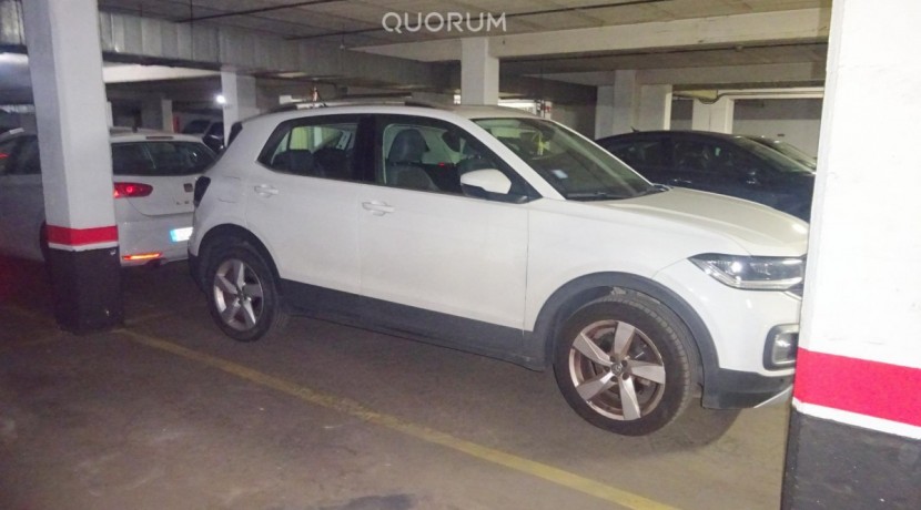 Se Vende Parcela De Garaje En Txurdinaga