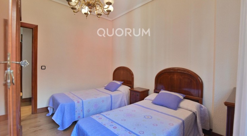 Se Vende Piso De 3 Habitaciones 2 Baños Garaje Y Trastero
