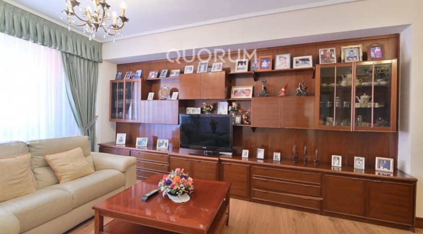 Se Vende Piso De 3 Habitaciones 2 Baños Garaje Y Trastero