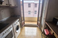 Se Vende Piso En El Centro De Portugalete Junto Al Metro De 2 Habitaciones Con balcon