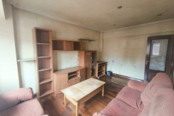 Se Vende Piso En El Centro De Portugalete Junto Al Metro De 2 Habitaciones Con balcon