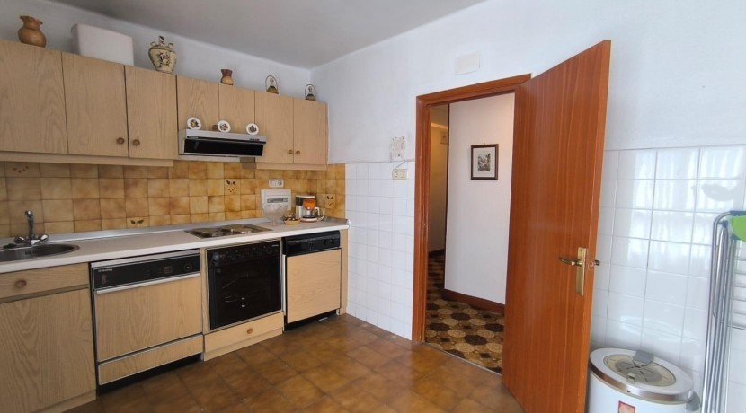 SE VENDE PISO EN ETXEBARRI CERCA DEL METRO