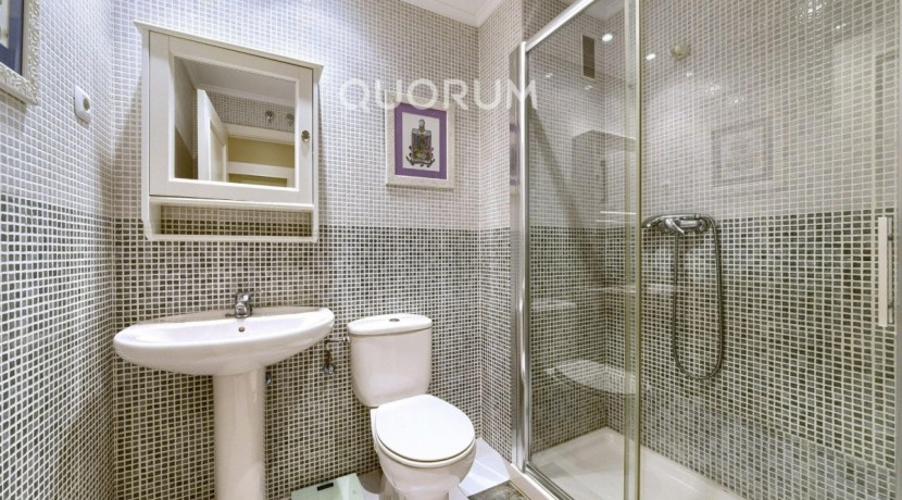 Se Vende Precioso Piso En El Centro De Barakaldo Con 3 Habitaciones 2 Baños Garaje y Trastero Directo