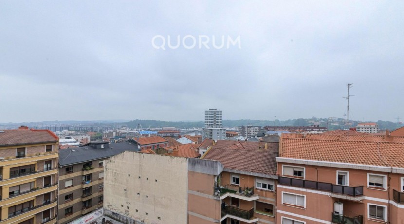Se Vende Precioso Piso En El Centro De Barakaldo Con 3 Habitaciones 2 Baños Garaje y Trastero Directo