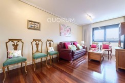 Se Vende Precioso Piso En El Centro De Barakaldo Con 3 Habitaciones 2 Baños Garaje y Trastero Directo