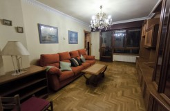 TRES HABITACIONES Y DOS BAÑOS EN RONDA RESURRECIÓN MARIA DE AZKUE