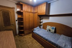 TRES HABITACIONES Y DOS BAÑOS EN RONDA RESURRECIÓN MARIA DE AZKUE