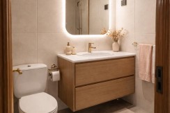 TRES HABITACIONES Y DOS BAÑOS EN RONDA RESURRECIÓN MARIA DE AZKUE