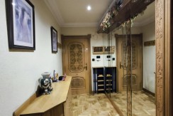 TRES HABITACIONES Y DOS BAÑOS EN RONDA RESURRECIÓN MARIA DE AZKUE