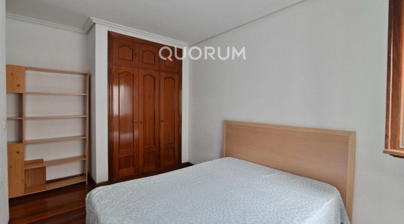 Vivienda 2 Habitaciones mas balcón en Irala