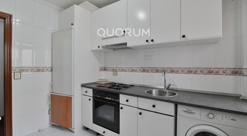 Vivienda 2 Habitaciones mas balcón en Irala
