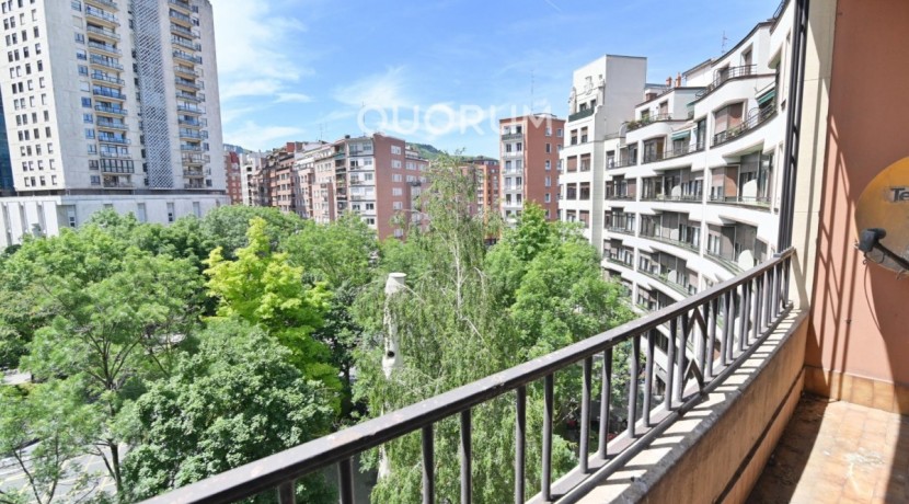 Vivienda 3 Habitaciones en Abando