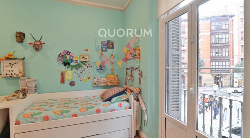 Vivienda Céntrica con Encanto de 3 Hab y 3 Baños