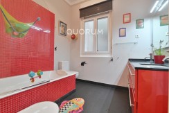 Vivienda Céntrica con Encanto de 3 Hab y 3 Baños