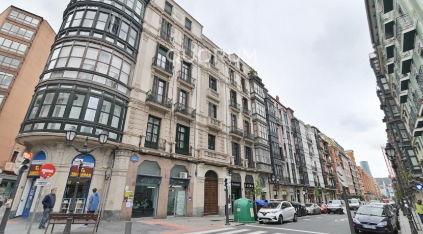 Vivienda Céntrica con Encanto de 3 Hab y 3 Baños