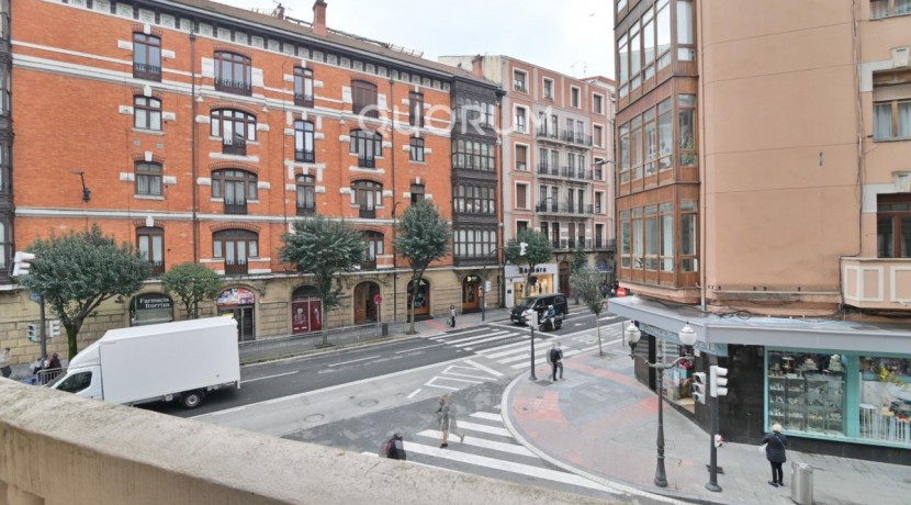 Vivienda Céntrica con Encanto de 3 Hab y 3 Baños