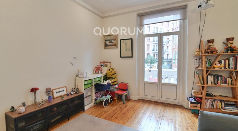 Vivienda Céntrica con Encanto de 3 Hab y 3 Baños