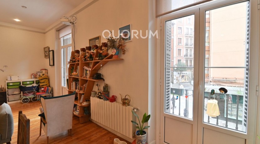Vivienda Céntrica con Encanto de 3 Hab y 3 Baños