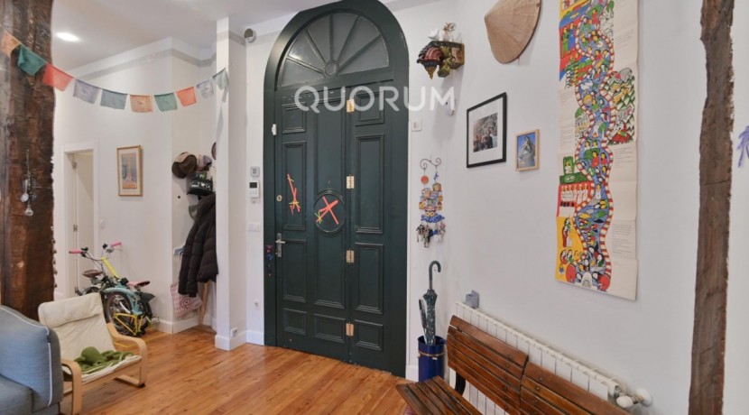 Vivienda Céntrica con Encanto de 3 Hab y 3 Baños