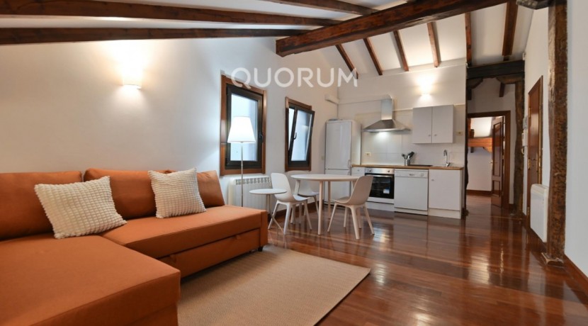 Vivienda con Encanto de 1 Hab en Diputación