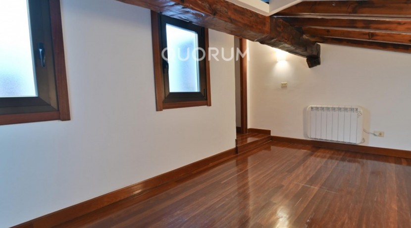 Vivienda con Encanto de 1 Hab en Diputación