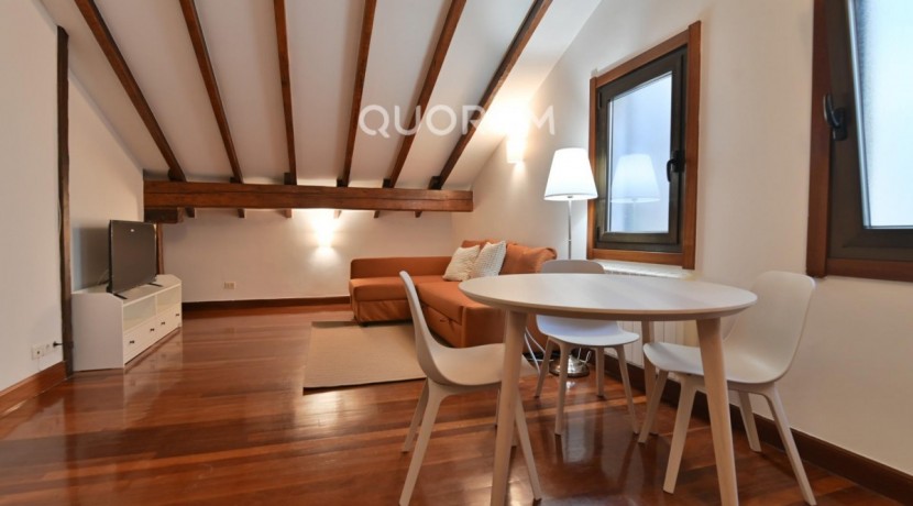 Vivienda con Encanto de 1 Hab en Diputación