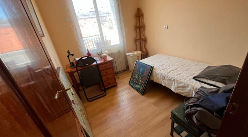 Vivienda Con Espectacular Terraza En Romo