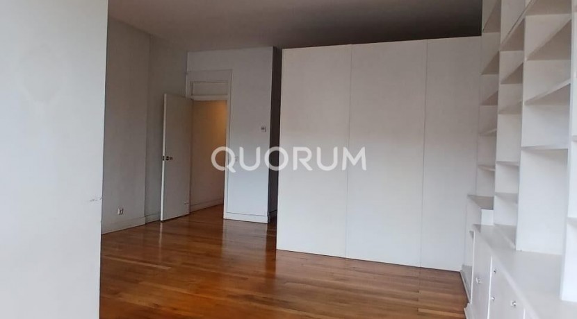 Vivienda con gran potencial junto al Guggenheim