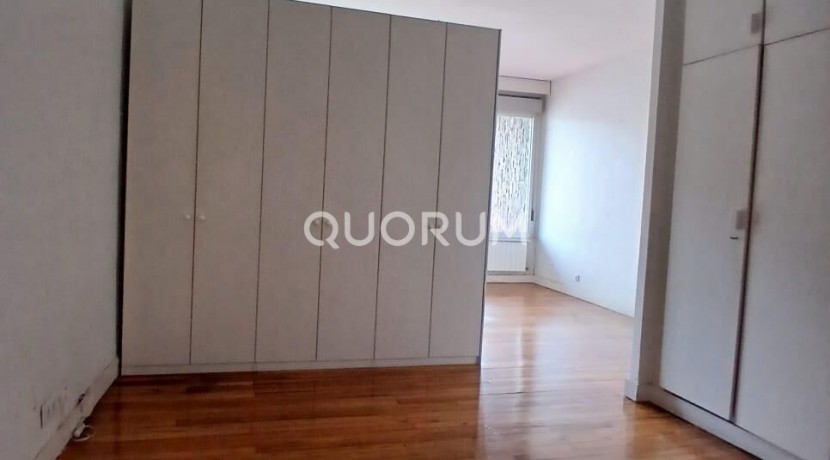 Vivienda con gran potencial junto al Guggenheim