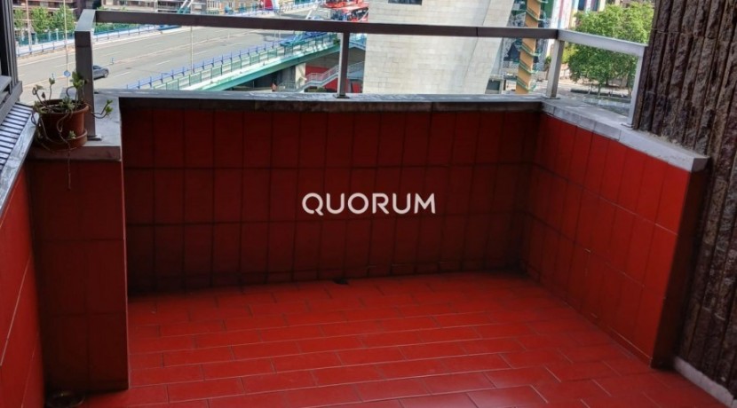 Vivienda con gran potencial junto al Guggenheim