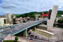 Vivienda con gran potencial junto al Guggenheim