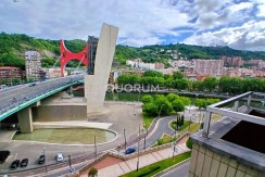 Vivienda con gran potencial junto al Guggenheim