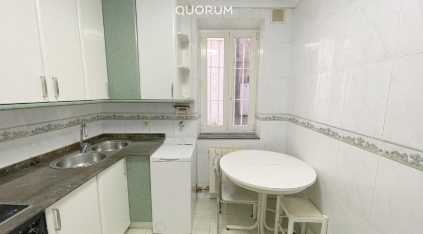 Vivienda de 2 Habitaciones En El Casco Histórico