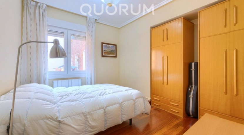 VIVIENDA DE 2 HABITACIONES PARA ENTRAR A VIVIR A DOS MINUTOS DEL CENTRO DE BARAKALDO