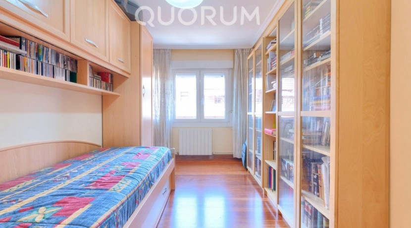 VIVIENDA DE 2 HABITACIONES PARA ENTRAR A VIVIR A DOS MINUTOS DEL CENTRO DE BARAKALDO