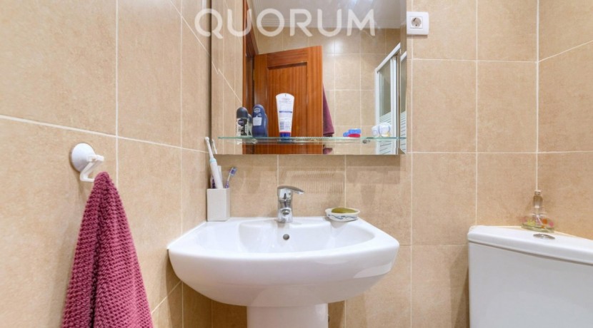 VIVIENDA DE 2 HABITACIONES PARA ENTRAR A VIVIR A DOS MINUTOS DEL CENTRO DE BARAKALDO