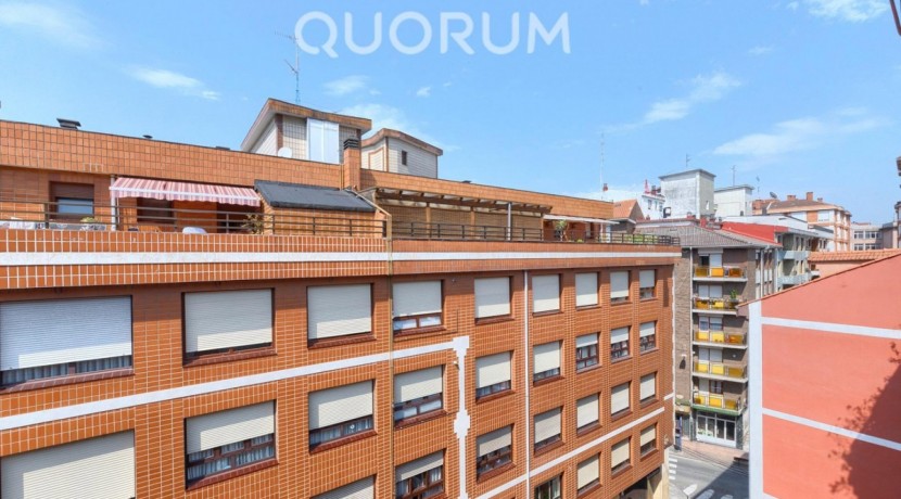 VIVIENDA DE 2 HABITACIONES PARA ENTRAR A VIVIR A DOS MINUTOS DEL CENTRO DE BARAKALDO