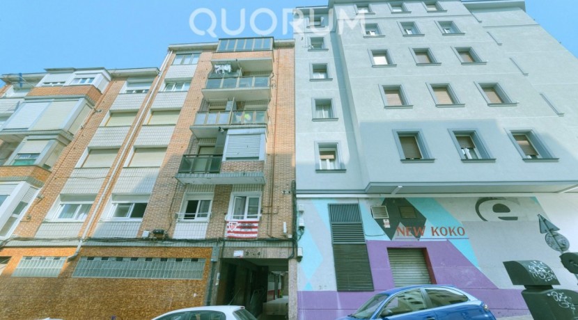 VIVIENDA DE 2 HABITACIONES PARA ENTRAR A VIVIR A DOS MINUTOS DEL CENTRO DE BARAKALDO